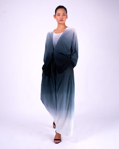 #1205 Oversized v-neck cardigan in organic cotton