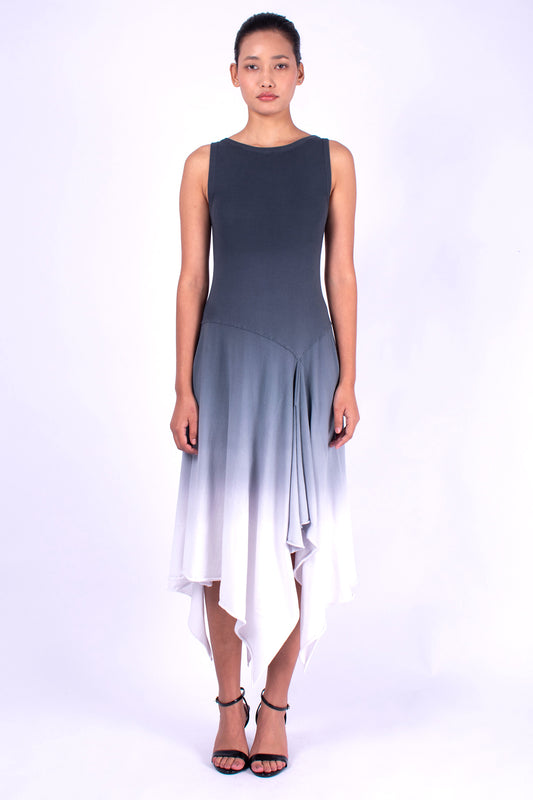 #1140 Sleeveless handkerchief dress in organic cotton