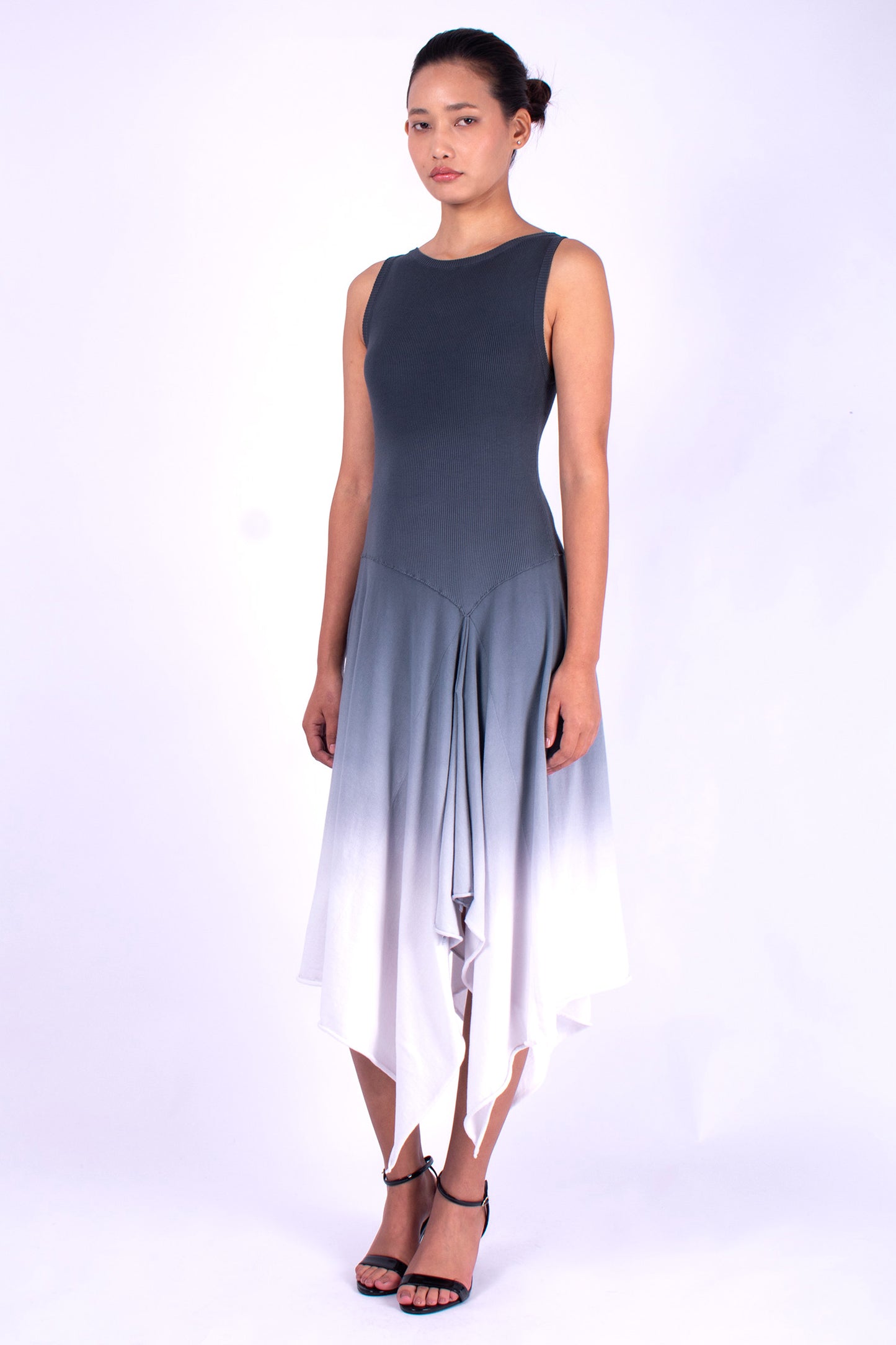 #1140 Sleeveless Handkerchief Dress In Organic Cotton- Charcoal Ombre — Lars Andersson, view 2