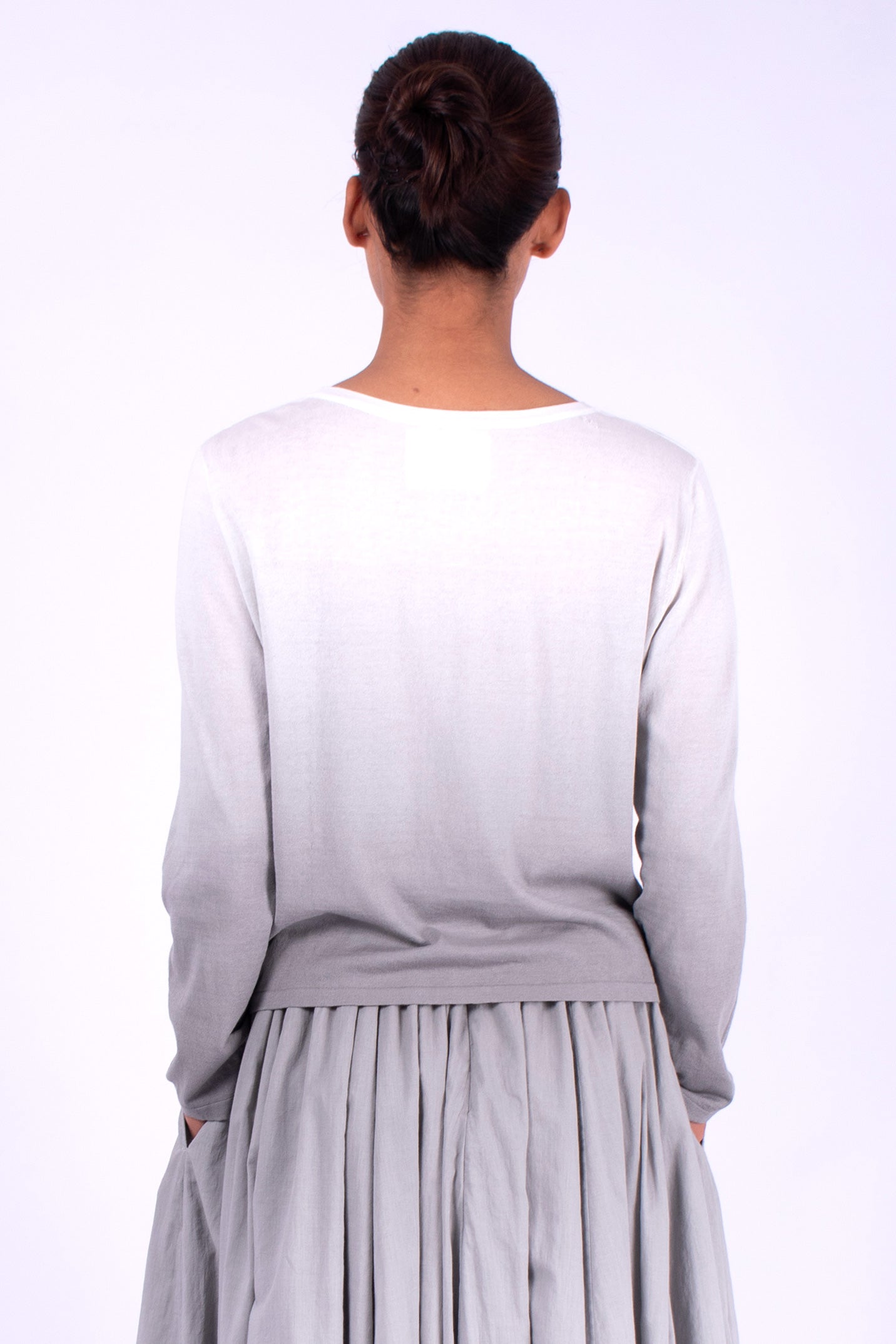 #1212 Cropped Long Sleeve Boatneck Top In Organic Cotton- Cement Ombre — Lars Andersson, view 3