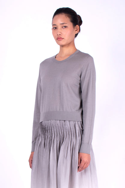 #1350 Cropped crewneck sweater in organic cotton