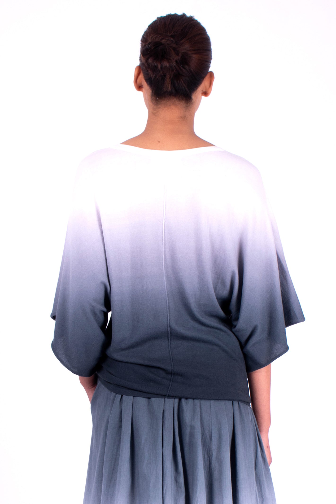 #555 Wing Sleeve Top In Organic Cotton- Charcoal Ombre — Lars Andersson, view 3
