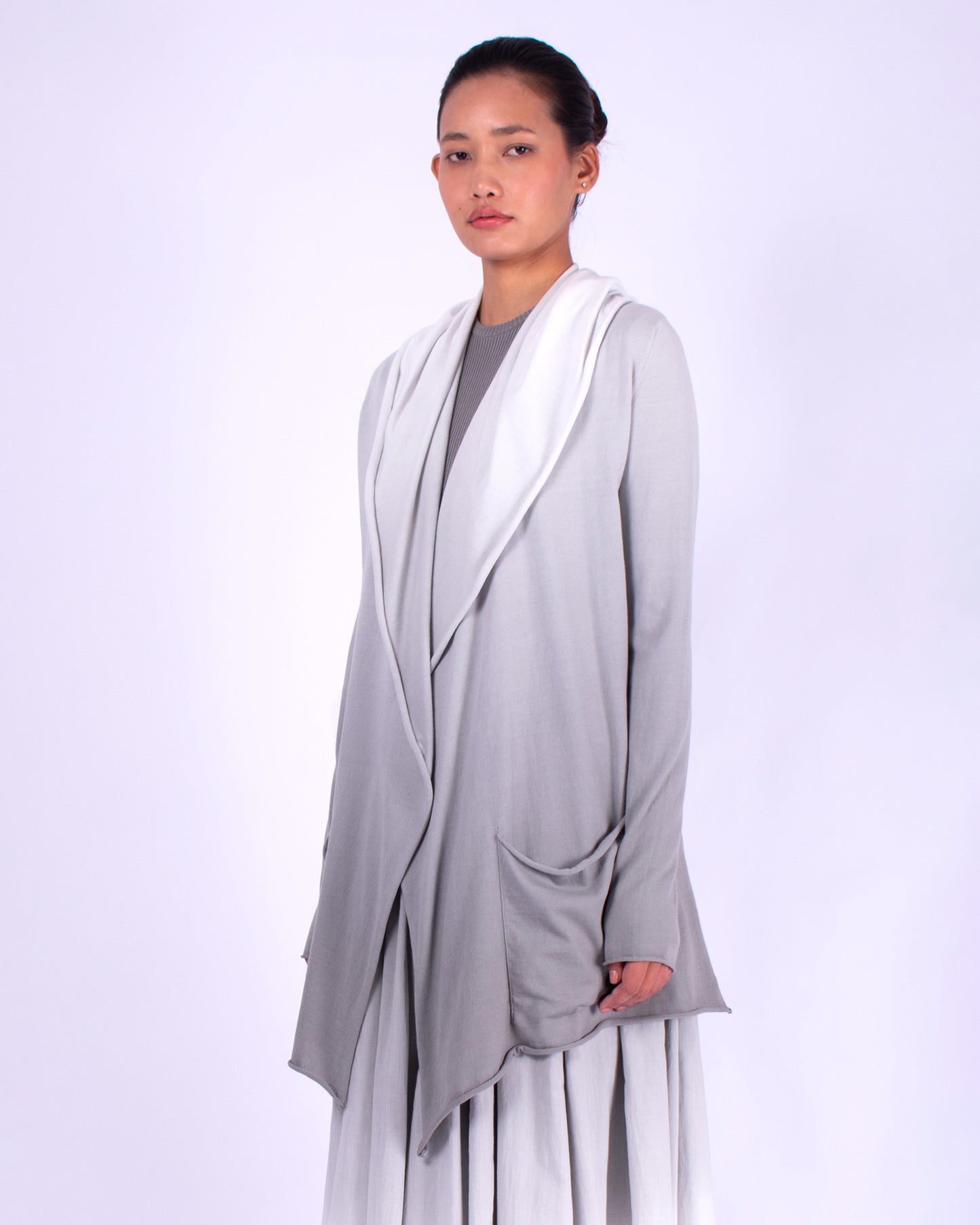 #664 Classic hooded wrap jacket in organic cotton