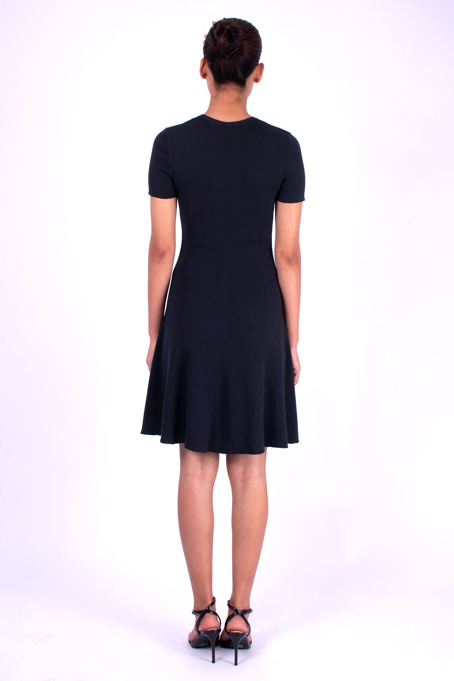 #949 Short Sleeve Crewneck Dress 2x1 Rib In Organic Cotton- Charcoal — Lars Andersson, view 3