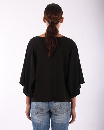 #CS004 Scoop-neck wing sleeve top in organic cotton jersey