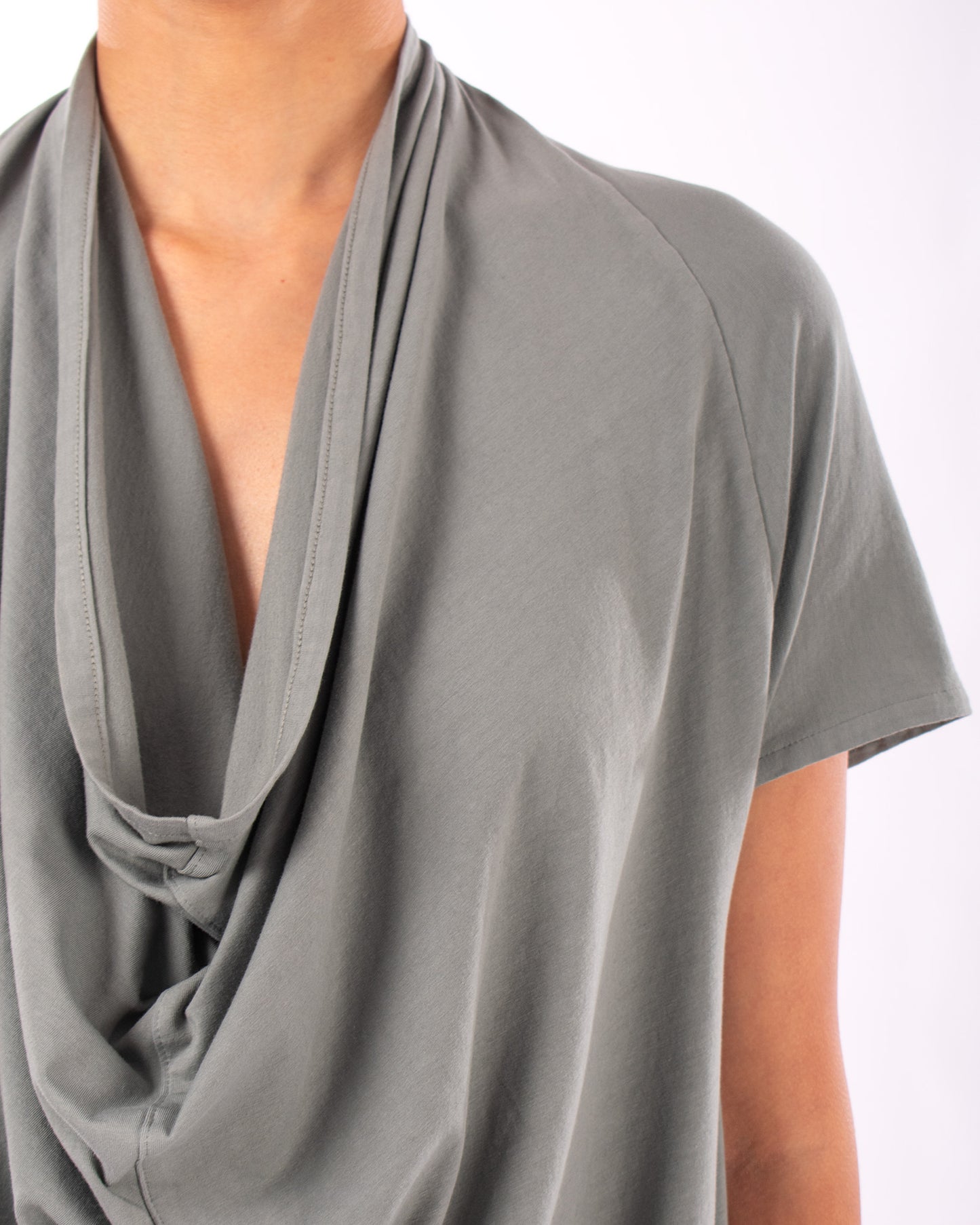 #CS012 Draped neck tunic in organic cotton jersey
